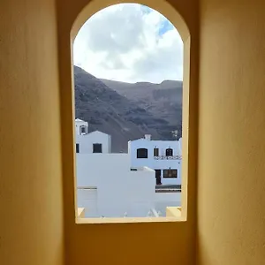 Cliff View Apartment Orzola